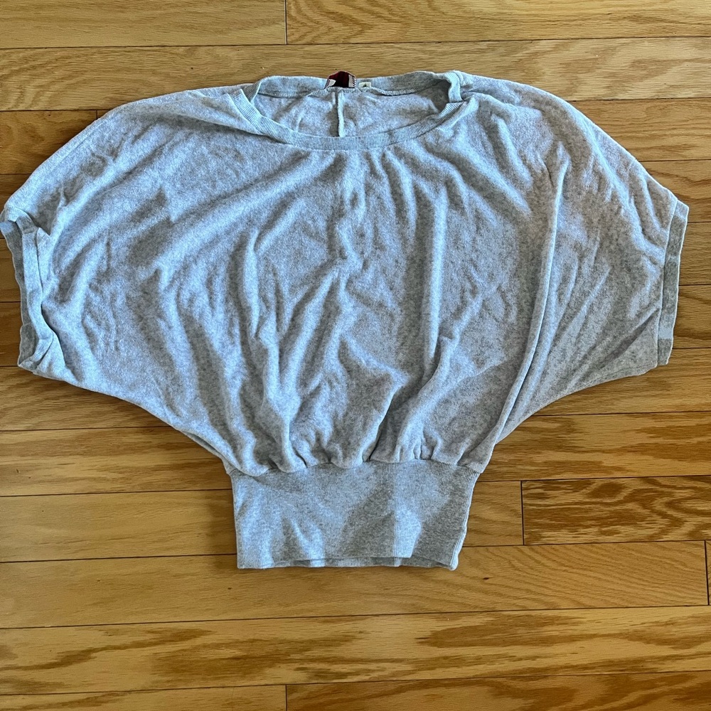 Anthropologie Grey Terry Knit Top. Elastic fitted waist super flowy on top.